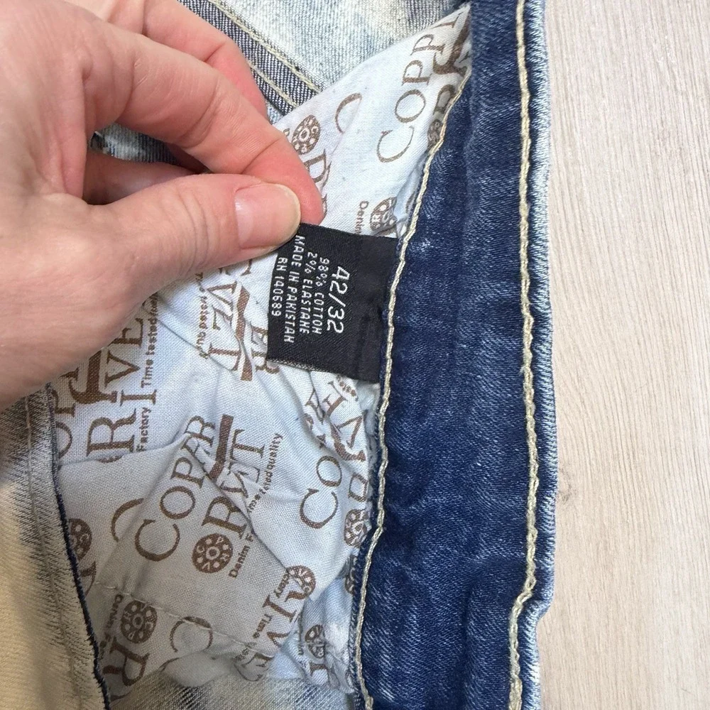 Copper Rivet Size 42/32 Slim Fit Distressed Jeans Bleached - Picture 6 of 10